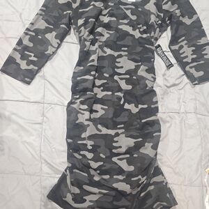 New York & Company Camouflage Long Sleeve Dress